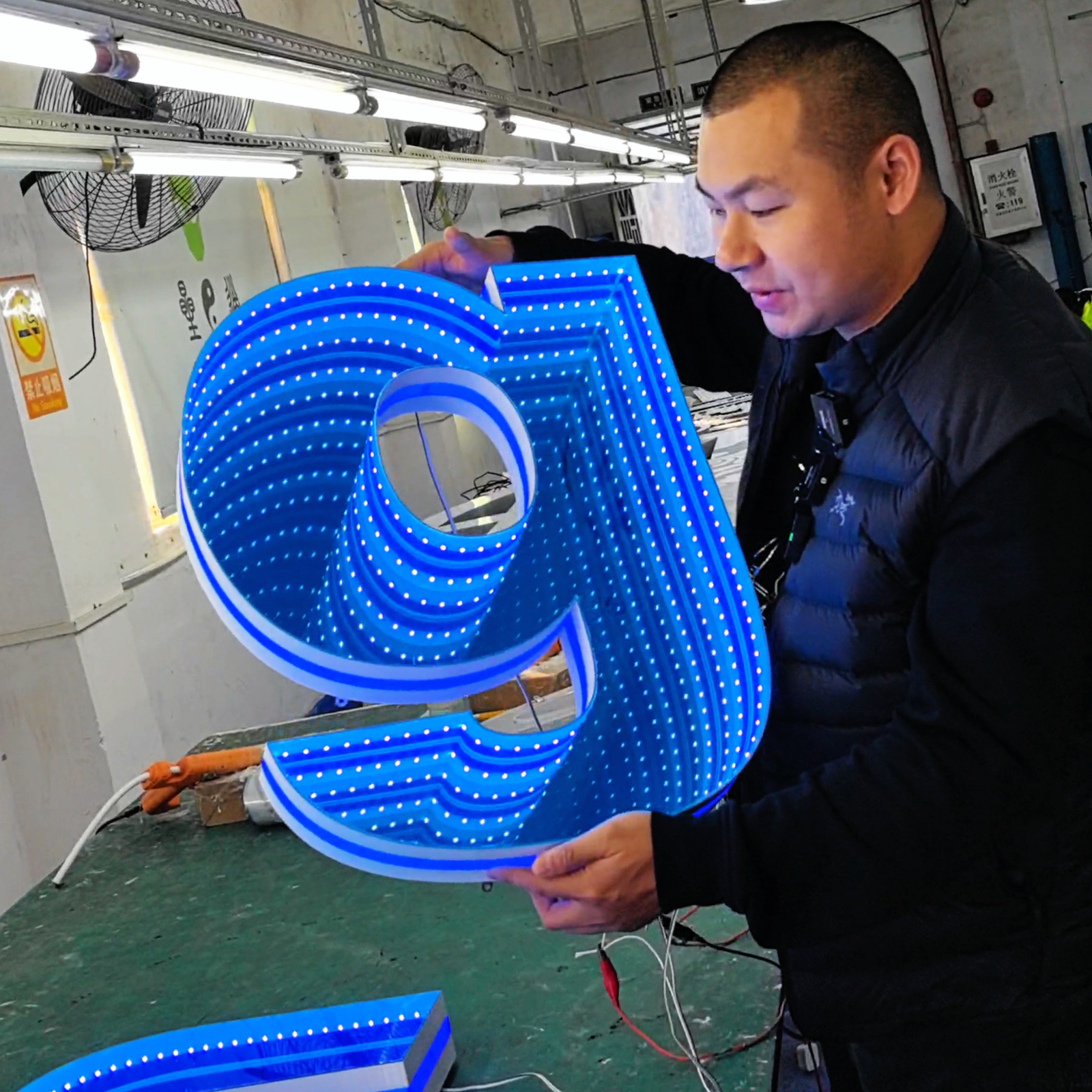 Abyss 60 Lights Scheme